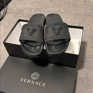Versace Black Medusa Men's Sandals
